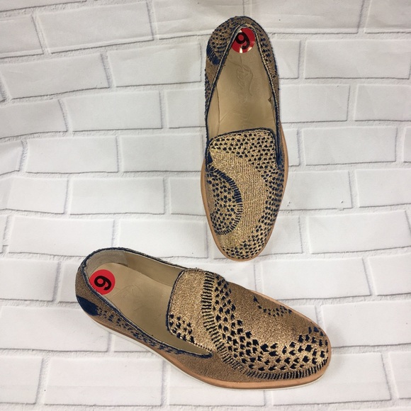 Free People Snake eyes Gold Metallic Loafers SZ 36 - Picture 3 of 8